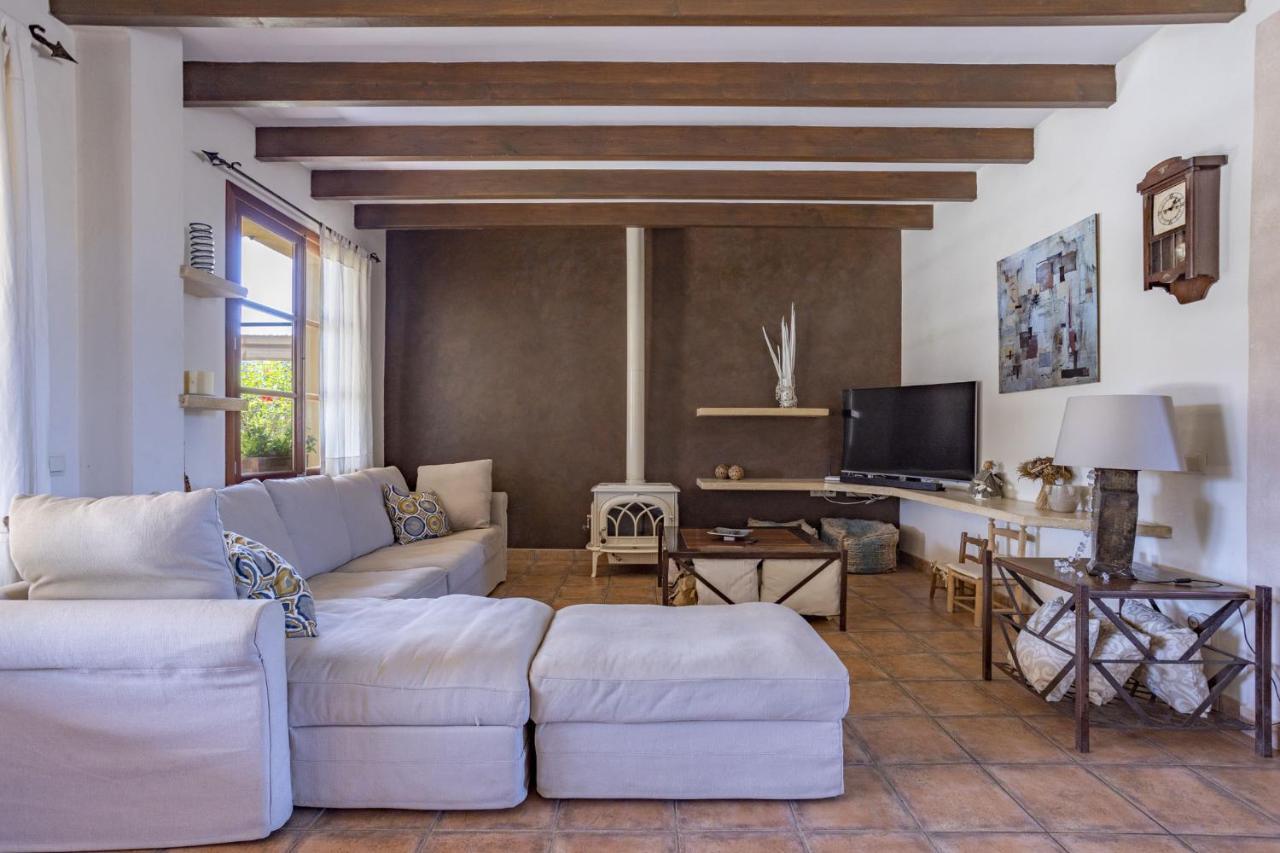 Villa Es Triquet Family บินิสซาเล็ม ภายนอก รูปภาพ